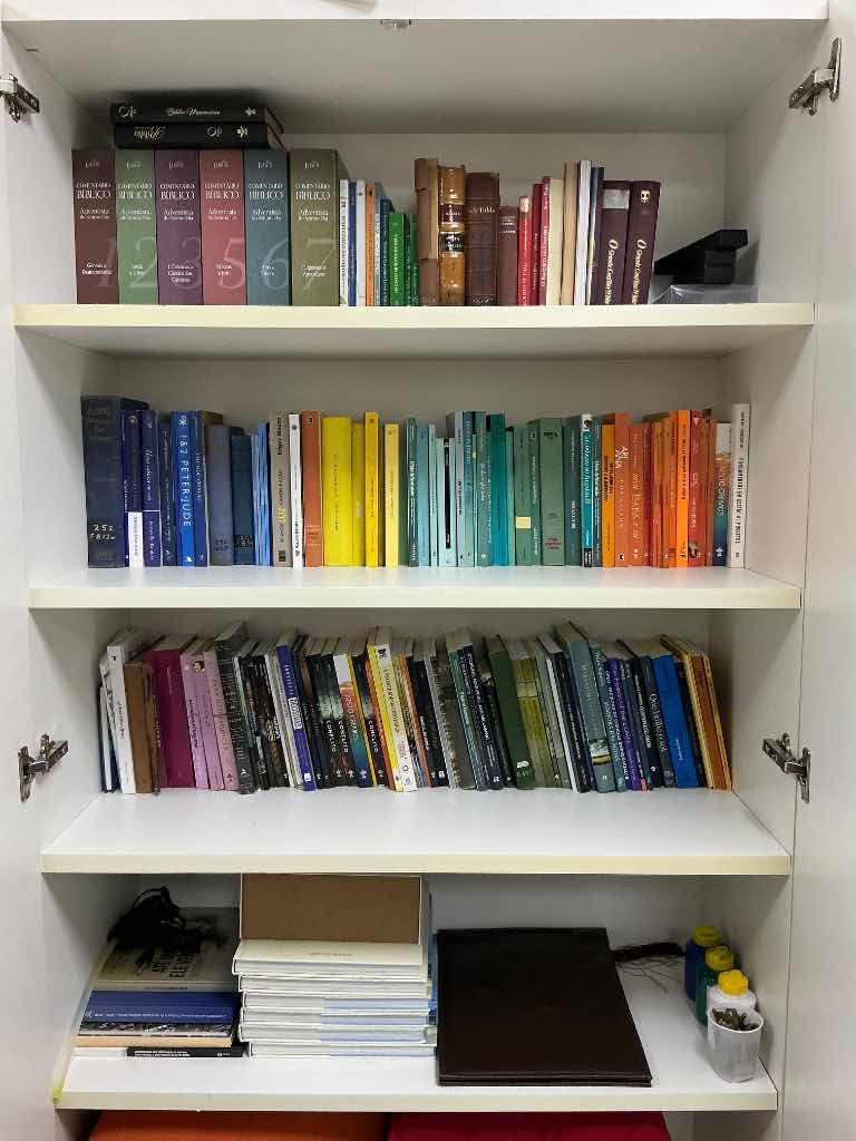 LIVROS DIVERSOS