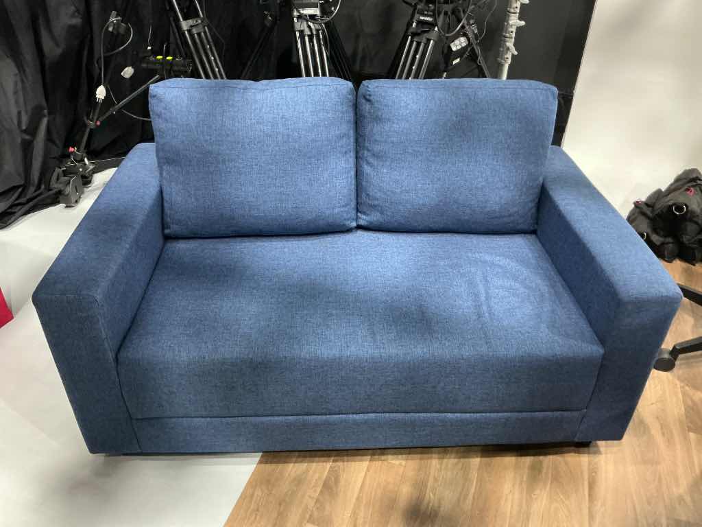 SOFÁ AZUL 2 LUGARES